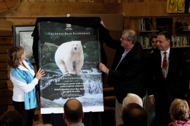 B..C Premier Cindy Clarke unveils The Great Bear Rainforest Agreement