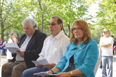 (From left) Truth and Reconciliation Commission chair, Justice Murray Sinclair w